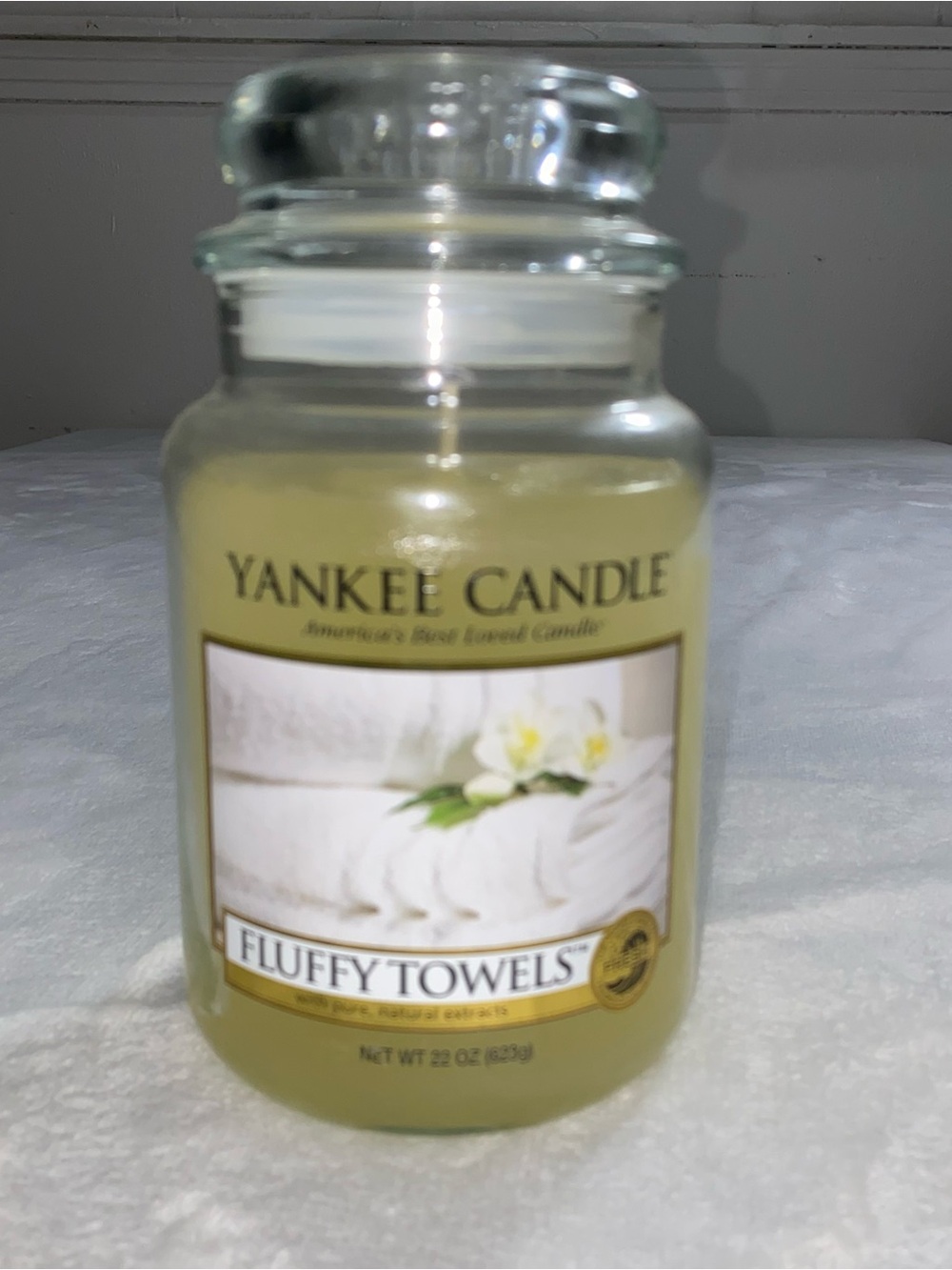 22 oz Yankee Candle large jar in the retired Fluffy Towels fragrance